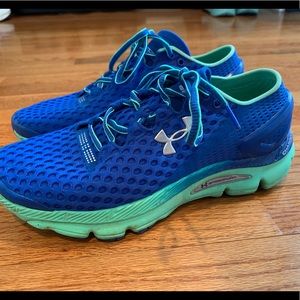 GREAT CONDITION Under Armour Running Sneaker